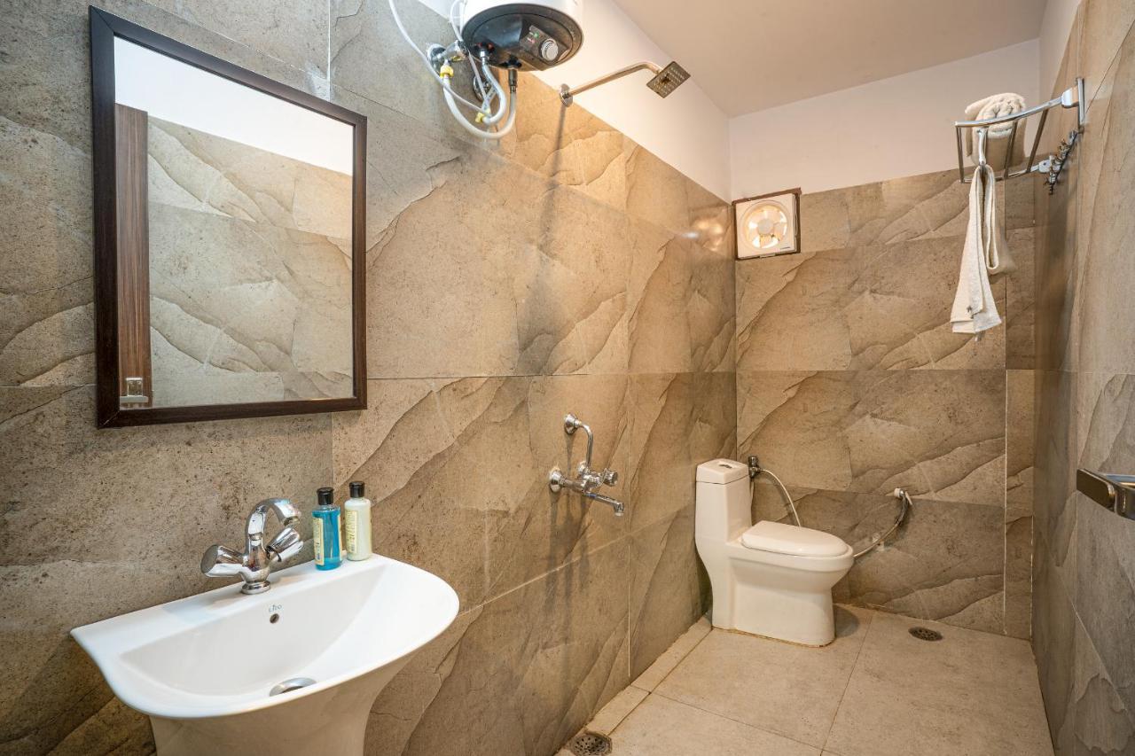 Tripli Udaipur Hotel Kültér fotó